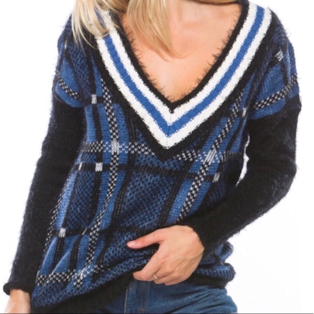 Mono B Varsity Blue/Black/White Sweater.Sz M. NWT